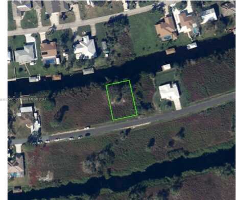 126 Mango Rd NE, Lake Placid, FL 33852