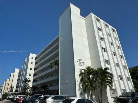 1000 NE 12th Ave, Hallandale Beach, FL 33009