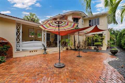 4141 N Meridian Ave, Miami Beach, FL 33140