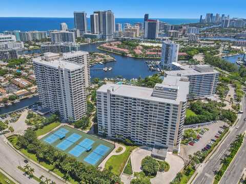 2500 Parkview Dr, Hallandale Beach, FL 33009