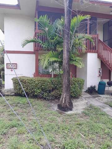 2066 NW 43rd Ter, Lauderhill, FL 33313