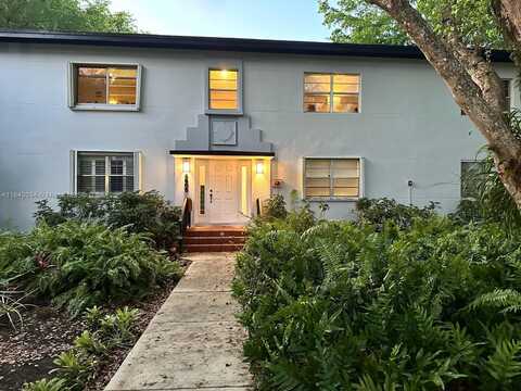 5605 SW 80th St, Miami, FL 33143