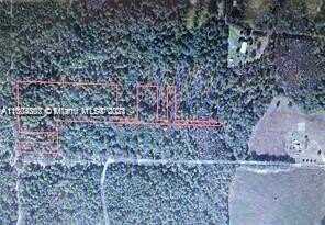 15 George Johnson Rd, Other City - In The State Of Florida, FL 32425