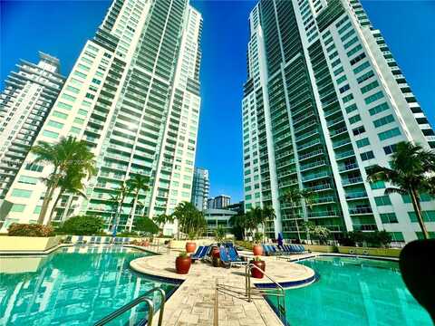 244 Biscayne Blvd, Miami, FL 33132