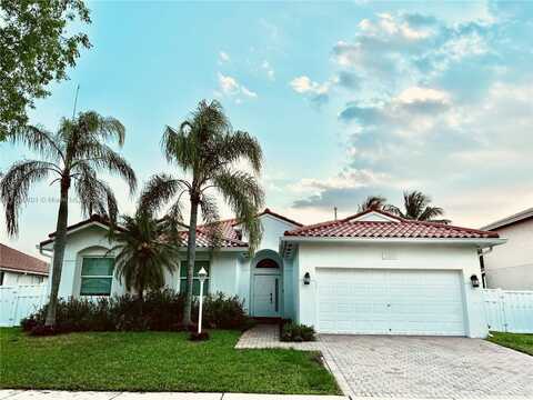 1264 NW 140th Ter, Pembroke Pines, FL 33028