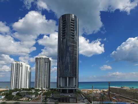 18555 Collins Ave, Sunny Isles Beach, FL 33160