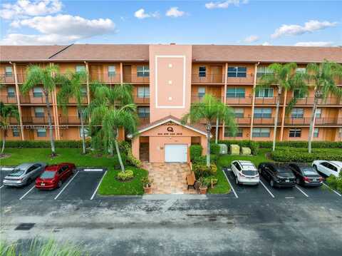 601 SW 142nd Ave, Pembroke Pines, FL 33027