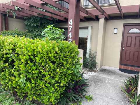 4742 Sheridan St, Hollywood, FL 33021