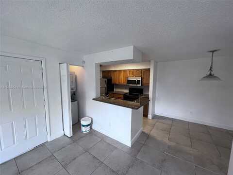 1263 SW 46th Ave, Pompano Beach, FL 33069