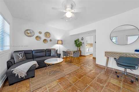 312 NE 16th Ter, Fort Lauderdale, FL 33301