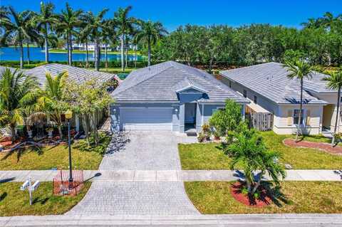 142 NE 33rd Ter, Homestead, FL 33033