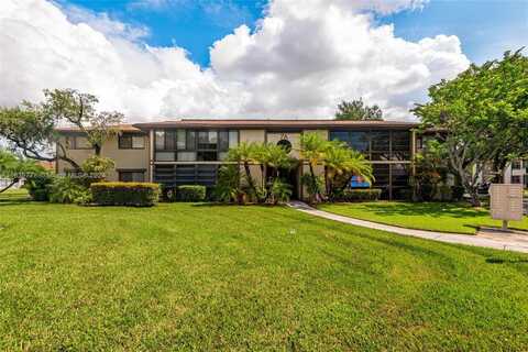 9634 W Mcnab Rd, Tamarac, FL 33321