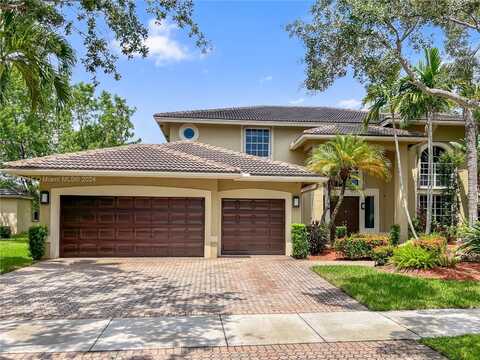 340 Mallard Rd, Weston, FL 33327