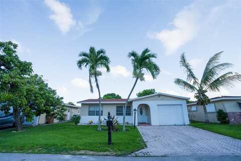 1210 NW 49th St, Deerfield Beach, FL 33064