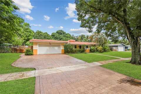 862 NW 66th Ave, Plantation, FL 33317