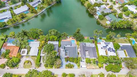 6401 SW 62 Terr, South Miami, FL 33143