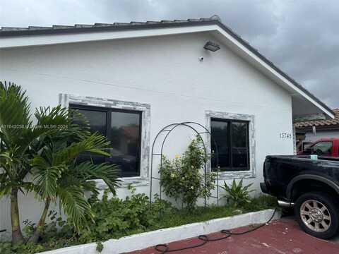 13748 SW 14th St, Miami, FL 33184