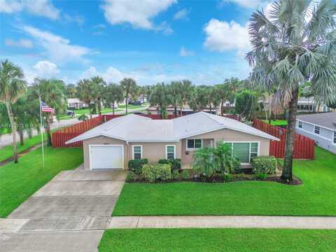 4400 NW 9th St, Coconut Creek, FL 33066