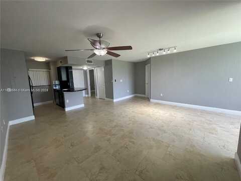 2871 N Oakland Forest Dr, Oakland Park, FL 33309