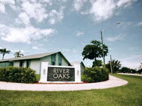 23304 SW 58th Ave, Boca Raton, FL 33428