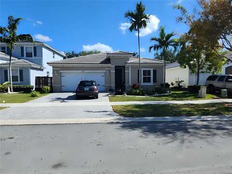 3348 NE 1st St, Homestead, FL 33033