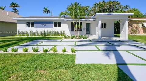 1104 N 13th Ter, Hollywood, FL 33019