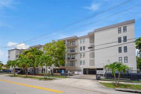 6950 W 6th Ave, Hialeah, FL 33014