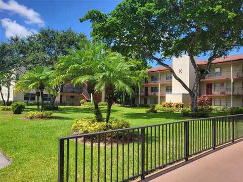 100 SW 132nd Way, Pembroke Pines, FL 33027