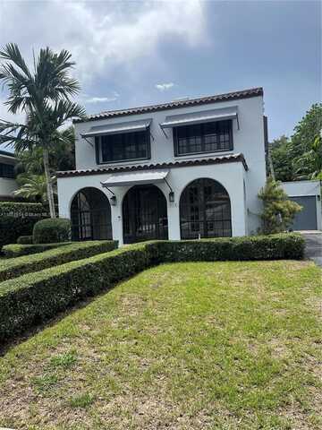 2618 Alhambra Cir, Coral Gables, FL 33134