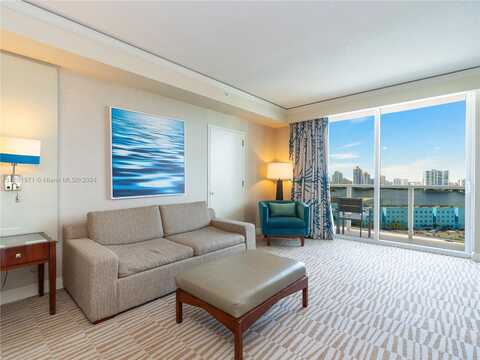 18001 Collins Ave, Sunny Isles Beach, FL 33160