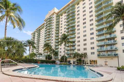 19390 Collins Ave, Sunny Isles Beach, FL 33160