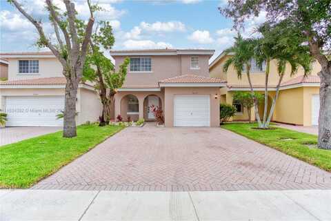 9471 NW 54th St, Sunrise, FL 33351