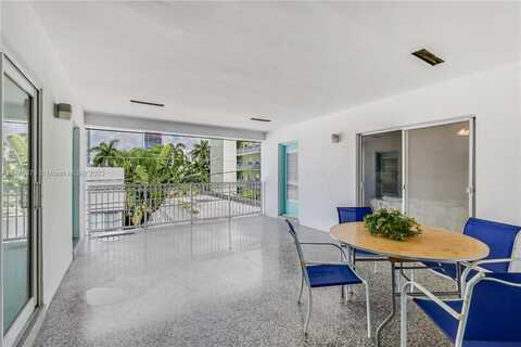 350 Collins Ave, Miami Beach, FL 33139