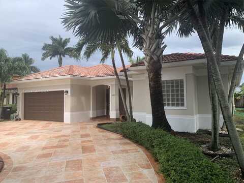 5303 SW 165 CT, Miami, FL 33185