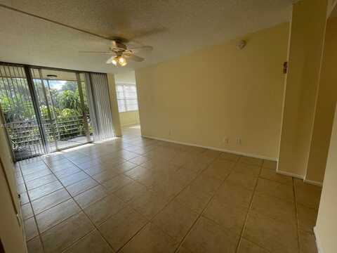 9431 Live Oak Pl, Davie, FL 33324