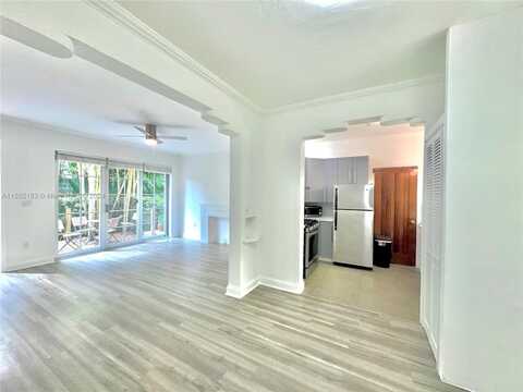 2921 Sheridan Ave, Miami Beach, FL 33140