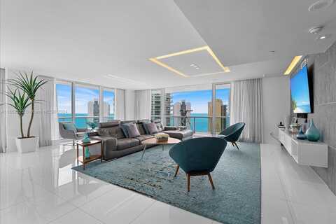 16500 Collins Ave, Sunny Isles Beach, FL 33160