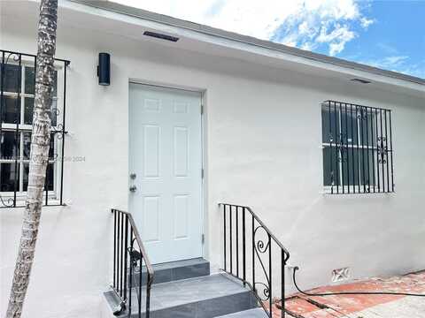 1717 NW 15th St Rd, Miami, FL 33125