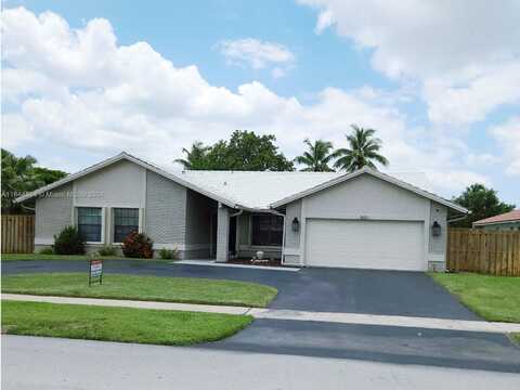 1621 NW 99th Ave, Plantation, FL 33322