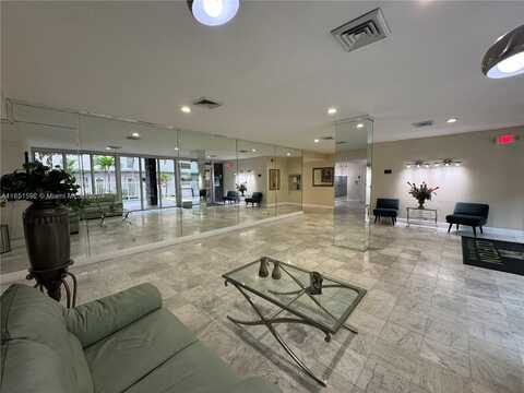 3161 S Ocean Dr, Hallandale Beach, FL 33009