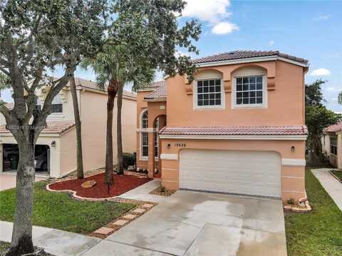 15626 NW 12th Mnr, Pembroke Pines, FL 33028