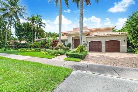 928 Placetas Ave, Coral Gables, FL 33146