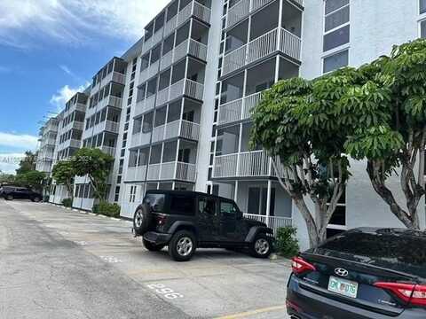 undefined, North Miami Beach, FL 33160