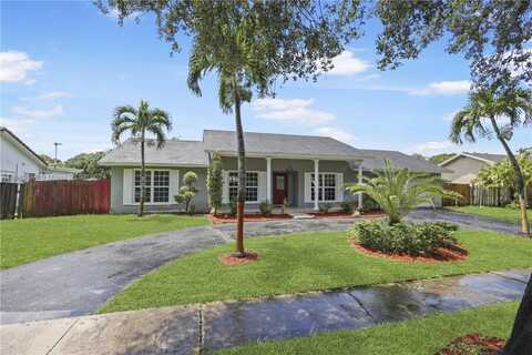 5170 SW 19th St., Plantation, FL 33317