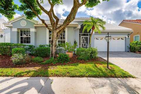 23274 Alora Dr, Boca Raton, FL 33433