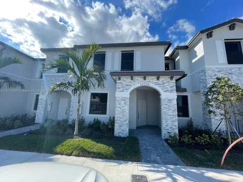 28688 SW 132nd Ct, Homestead, FL 33033