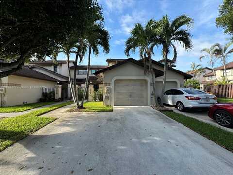 13704 SW 100th Ter, Miami, FL 33186