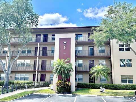 800 SW 131st Ave, Pembroke Pines, FL 33027