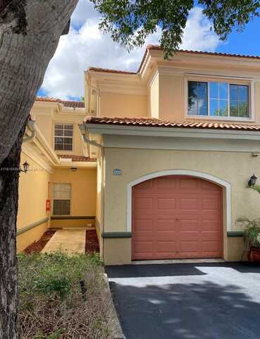 2541 Centergate Dr, Miramar, FL 33025