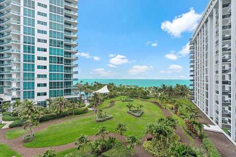 10275 Collins Ave, Bal Harbour, FL 33154